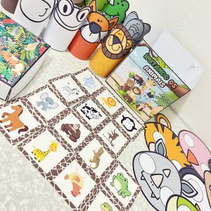 caixa com animais para atividade educativa