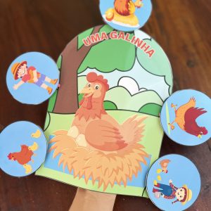 atividade de recorte e pintura galinha