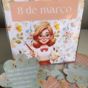 caixa com mensagens sobre o dia da mulher